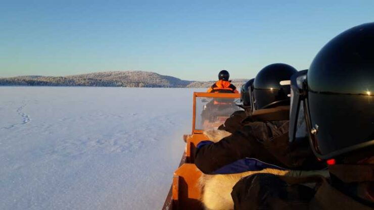 Ivalo: Ice Fishing Tour to Lake Inari, Reindeers & Lunch - Good To Know