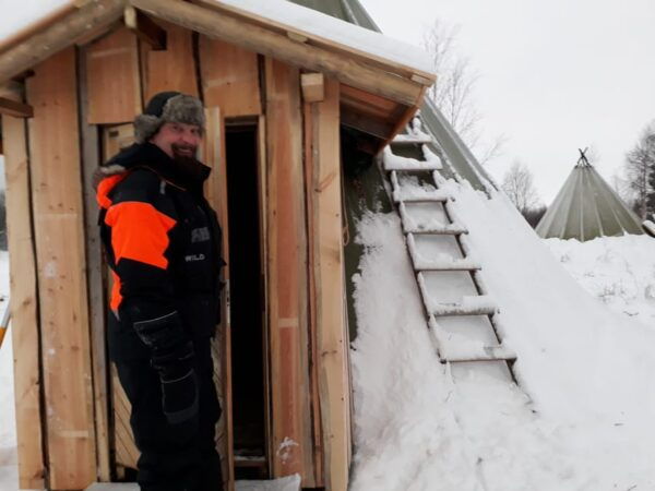 Ivalo: Ice Fishing Tour to Lake Inari, Reindeers & Lunch - Booking Information