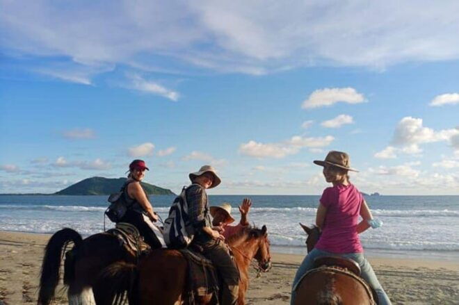 Ixtapa: Horse Adventure in Zihuatanejo - Hands-On Experience