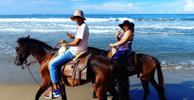 Ixtapa: Horseback Riding Tour Along Playa Larga - Experience Highlights