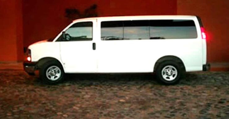 Ixtapa Zihuatanejo: Van Charters - Good To Know