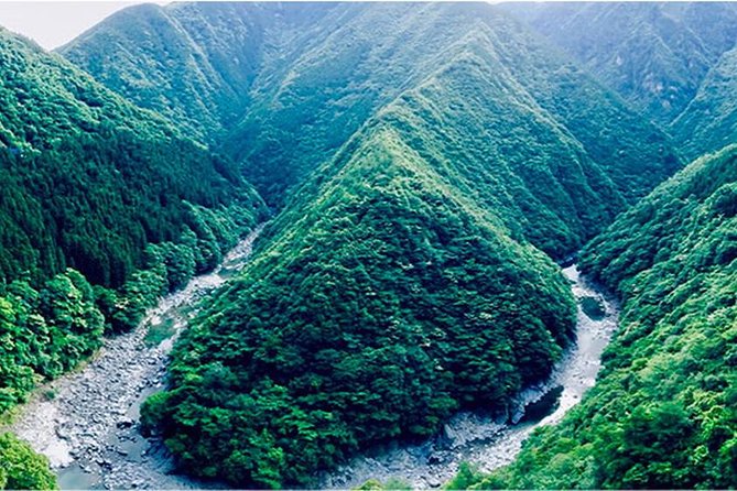 Iya Valley All Must-Sees Private Chauffeur Half-Day Tour With a Driver - Select Date and Travelers