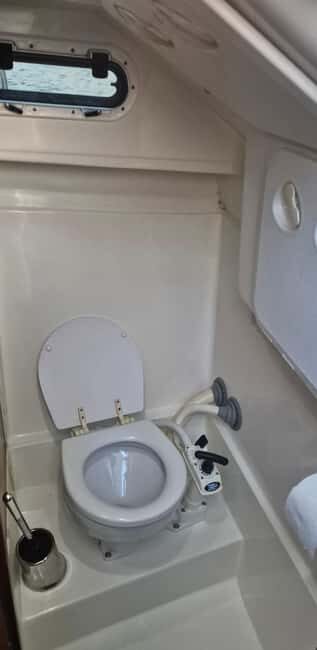 Izola: Private Boat Tour & Swimming at Bele Skale - What Travelers Say