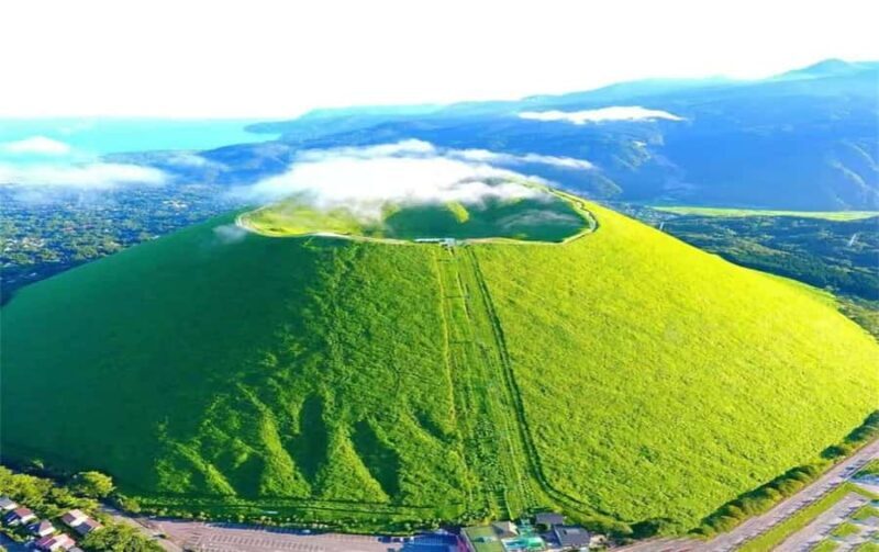 Izu: Ito Coast Grotesque & Doll Museum Day Trip From Tokyo - An In-Depth Look at the Izu: Ito Coast Grotesque & Doll Museum Day Trip