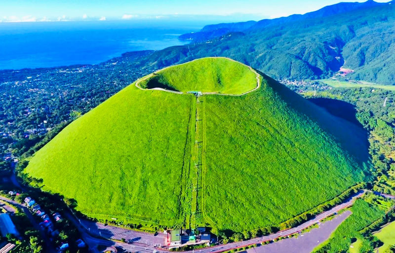 Izu Mount Omuro Day Trip: Stunning Atami Coastline/Ocean View Train Optional & Mount Omuro Ropeway & Jogasaki Coast Secret Adventure & Ito Marine Town Stroll - From Shinjuku to Izu’s open coast