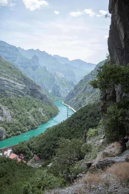 Jablanica: Neretva Canyon Kayaking and Climbing Tour - What Makes This Tour Stand Out