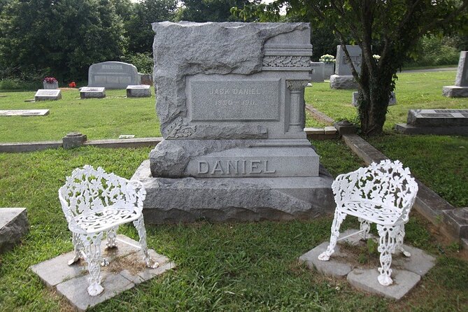 Jack Daniel Origins Tour Worlds Longest Bar & Uncle Nearest - Cancellation Policy