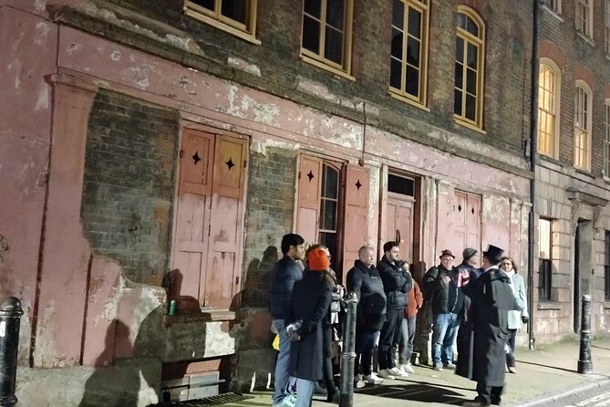 Jack the Ripper Murder Express Plus Fish and Chips - The White Hart Meeting Point