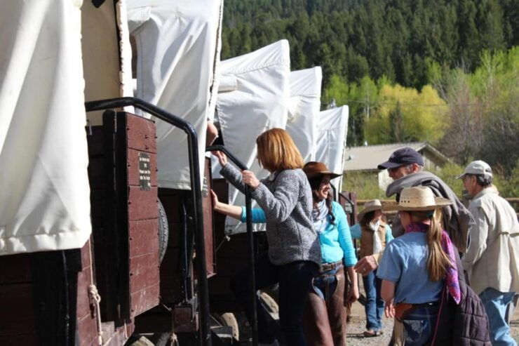 Jackson: Chuck Wagon Cookout and Live Show - Good To Know