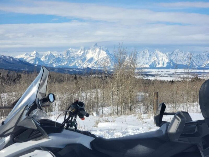 Jackson Hole: Bridger-Teton Guided Snowmobile Tour - Jackson Hole: Bridger-Teton Guided Snowmobile Tour