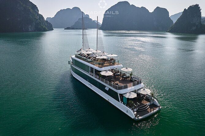 Jade Sails  Halong & Lan Ha Bay The Most Luxurious Day Tour - An In-Depth Look at the Experience