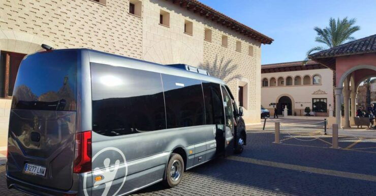Jaén - Granada Airport Transfers in a VIP Coach - Good To Know
