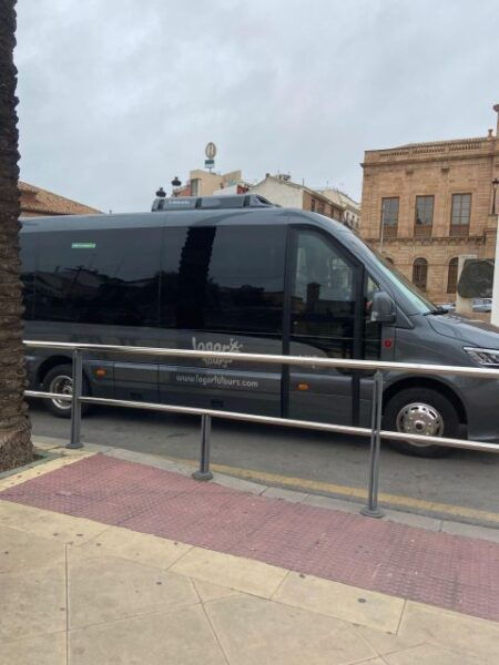 Jaén - Granada Airport Transfers in a VIP Coach - Transportation Services Provided