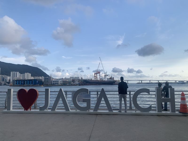 Jagalchi Market & Bupyeong Kkangtong Market Half-day Local Food & Small Group Tour - Should you book it?