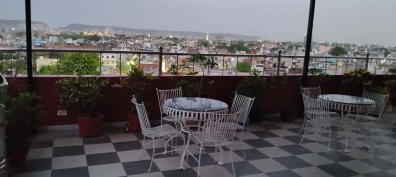 Jaipur: 2-Day Diwali Tour with Hotel Stay & Fireworks - Good To Know