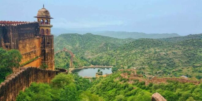 Jaipur: 2-Day Guided City Highlights Tour With 3-Star Hotel - Suitability and Restrictions