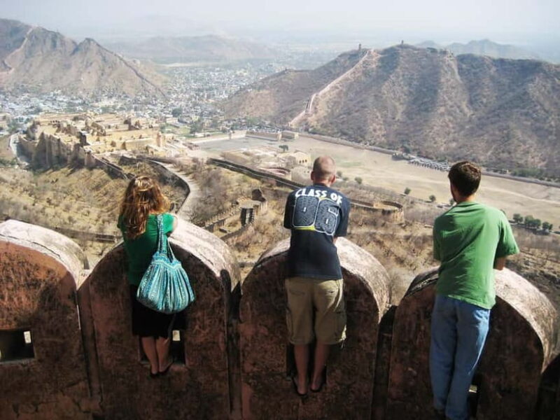 Jaipur: 2-Day Tour with Must-See Landmarks & Sunset Views - Exploring the Jaipur Tour: A Detailed Breakdown