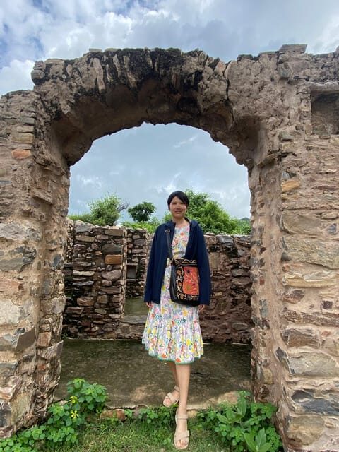 Jaipur: Abhaneri Step Wells & Haunted Bhangarh Day Tour - Authentic Experiences and Reviewer Insights