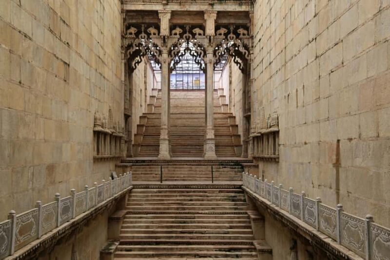 Jaipur: Abhaneri Stepwell and Harshat Mata Temple Tour - Good To Know