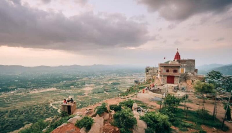 Jaipur: Ajmer & Pushkar Day Trip with Lunch and Camel Ride - Good To Know