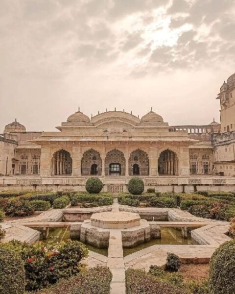 Jaipur: All-Inclusive Amer Fort and Jaipur City Private Tour - The Sum Up