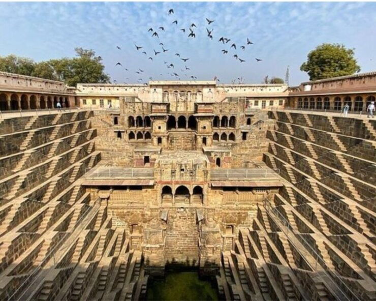 Jaipur: All Inclusive Chand Baori & Bhangarh Fort Tour - Activity Description