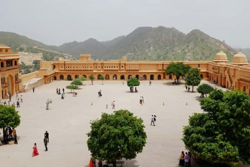 Jaipur: Amber Fort Guided Walking Tour - Why This Tour Offers Great Value