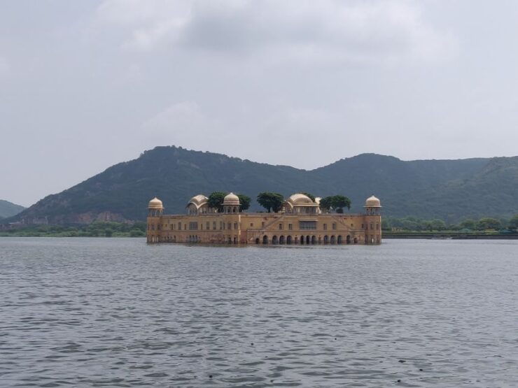 Jaipur: Amber Fort & Jal Mahal Full-Day Private Guided Tour - Good To Know