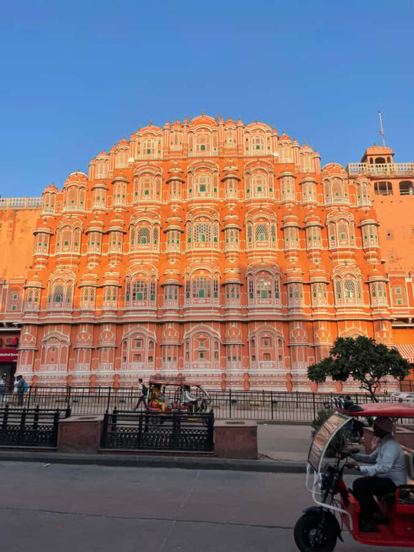 Jaipur: City Highlights Tour with Local Transport - Good To Know