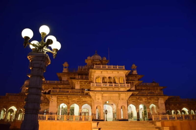 Jaipur: City Night Tour with Patrika Gate & Masala Chowk Tea - Exploring Jaipur after Sunset: The Experience in Detail