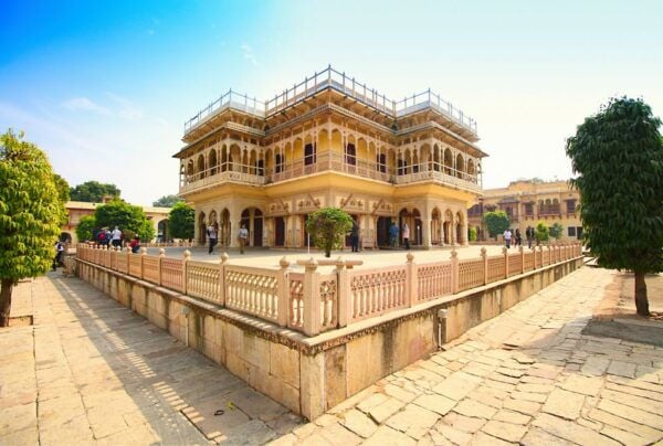 Jaipur: City Palace, Hawa Mahal & Jantar Mantar Private Tour - Common Questions