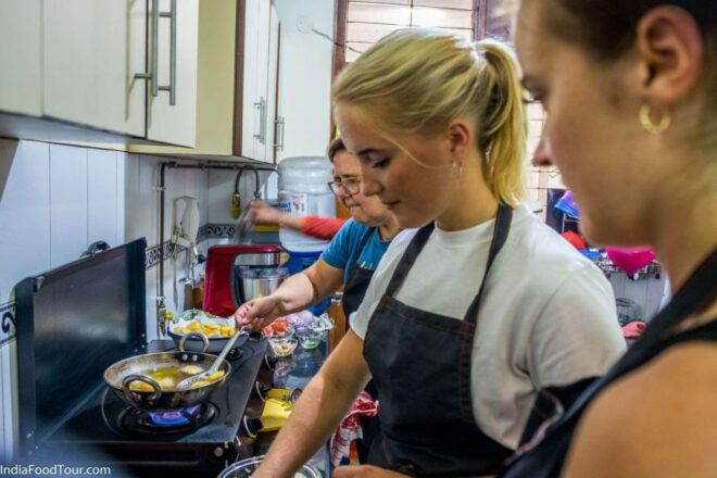 Jaipur: Cooking Class at the Host Family's House for 3 Hours - Common Questions