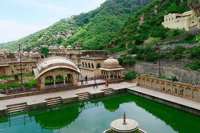 Jaipur Cultural Day Tour Hawa Mahal City Palace and Monkey Temple - Good To Know