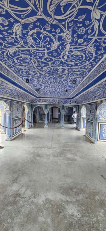 Jaipur: Elephant Encounter & Royal Sightseeing by Car - Authenticity and Unique Touches