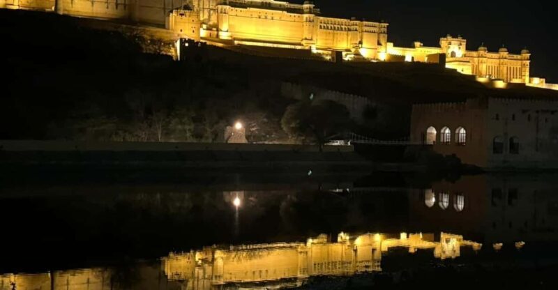 Jaipur: Evening City Tour In Open Jeep - An In-Depth Look at the Jaipur Evening Jeep Tour