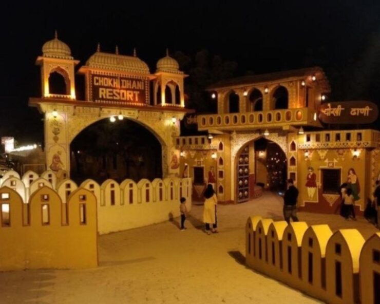 Jaipur: Evening Tour and Dinner at Chokhi Dhani - Good To Know