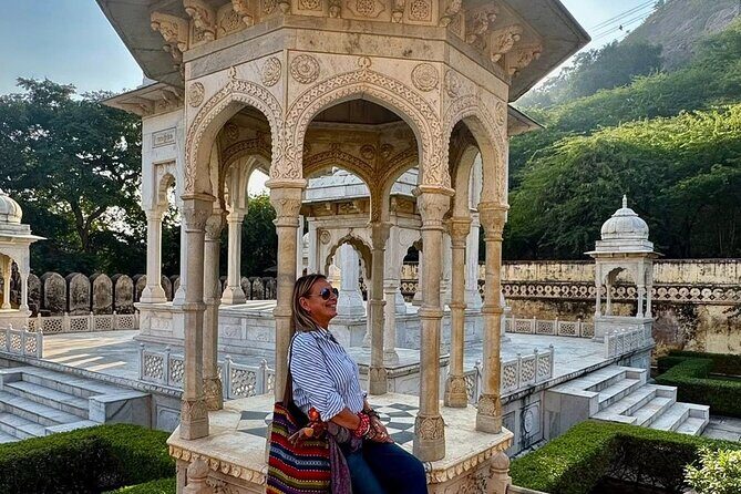 Jaipur Evening Tour with a Visit to the Monkey Temple - An In-Depth Look at the Jaipur Evening Tour