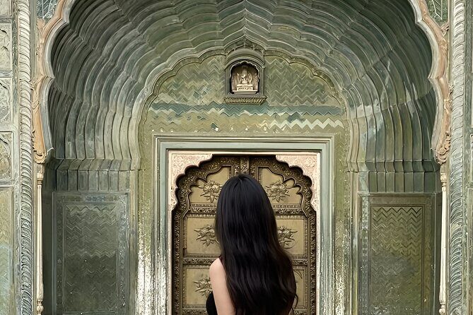 Jaipur Evening Tour with Monkey Temple and Block Print - FAQs