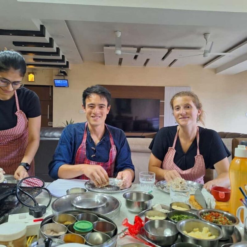 Jaipur full city sightseeing with Guide, Car & Lunch - Discover the Historic City Palace