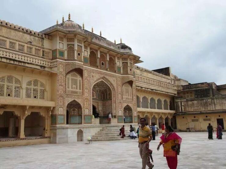 Jaipur : Full Day Sharing Group Guided Sightseeing Tour - Tour Itinerary