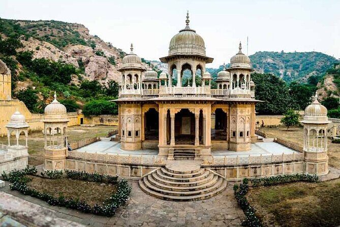 Jaipur Full Day Sightseeing Private Tour - FAQ