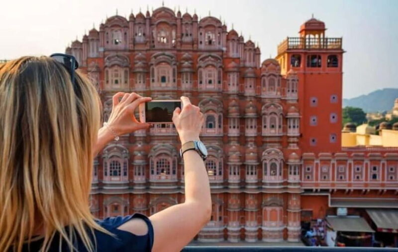 Jaipur: Full-Day Sightseeing Tour By Car with Guide - Discovering Jaipur in Comfort and Style