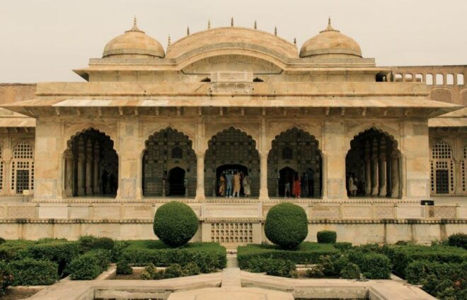 Jaipur: Full-Day Sightseeing Tour by Private Car With Guide - Experience