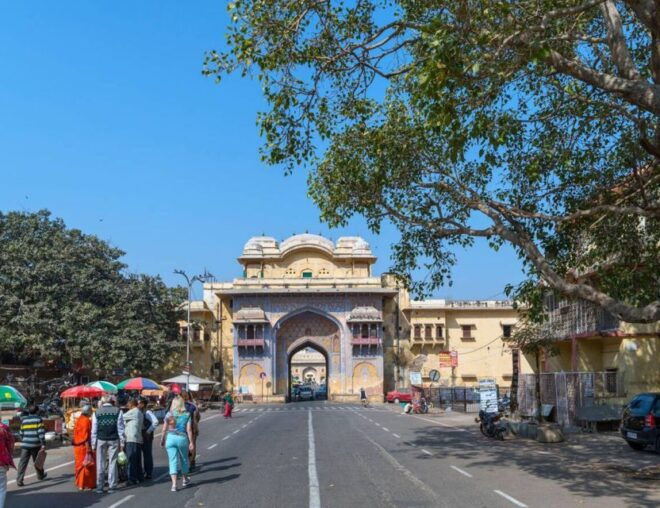 Jaipur: Guided Heritage Walking Tour Explore Local Market - Itinerary Details