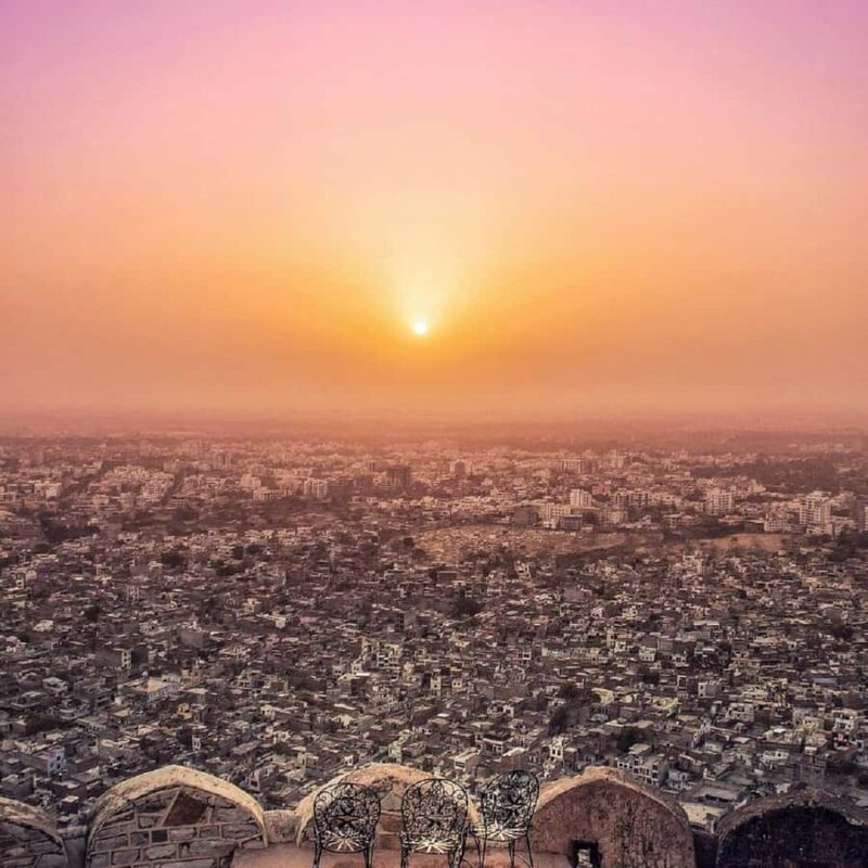 Jaipur: Half or Full-Day Sightseeing Tour with Guide+ Pickup - Visiting Gaitor Tumbas: Royal Tombs with Stories to Tell