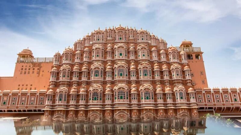 Jaipur: Hawa Mahal, Palace Guided Tour with Entry Ticket - Good To Know