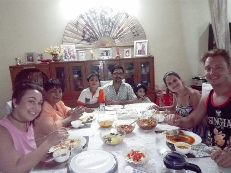 Jaipur: Home Cooking Class and Dinner With a Local Family - Activity Details
