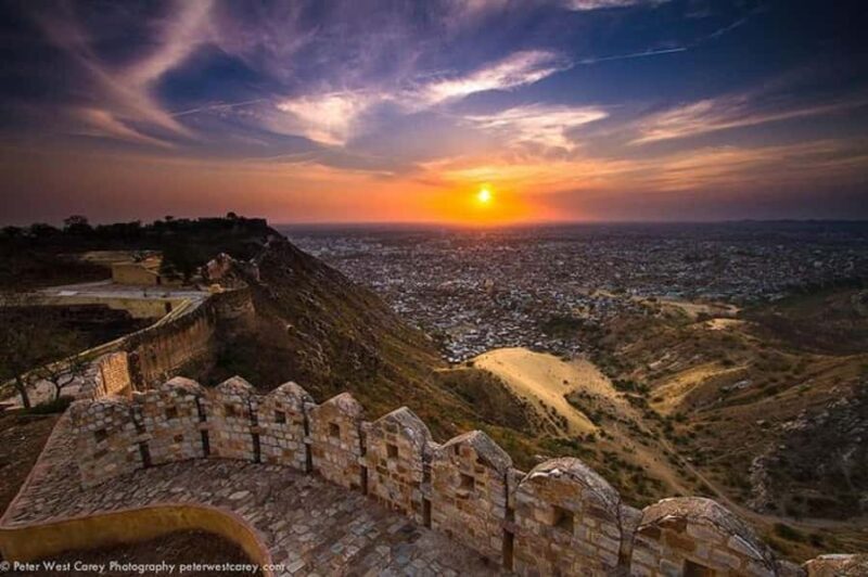 Jaipur: Nahargarh Fort, Jaigarh Fort with Sunset Jeep Safari - The Sum Up