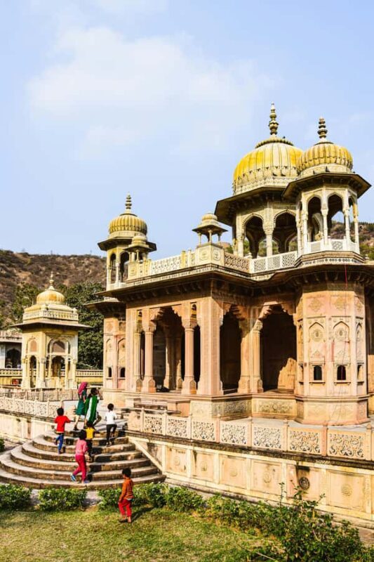 Jaipur: Private City Tour with Guide and Entry Tickets - FAQs