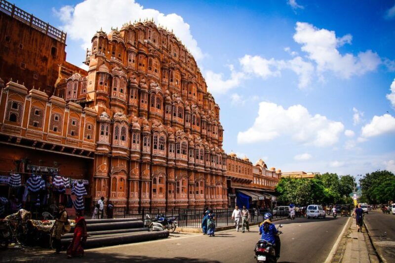 Jaipur: Private Full-Day City Tour by Tuk-Tuk or Car - Experience Jaipur’s Charm in a Day